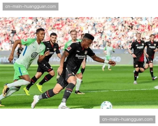 欧足联考察报告称赞里尔主场设施符合欧冠决赛要求 欧足联考察报告称赞里尔主场设施符合欧冠决赛要求